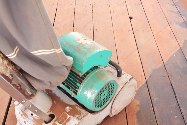 Cost of Cedar Deck Sanding in Berkeley